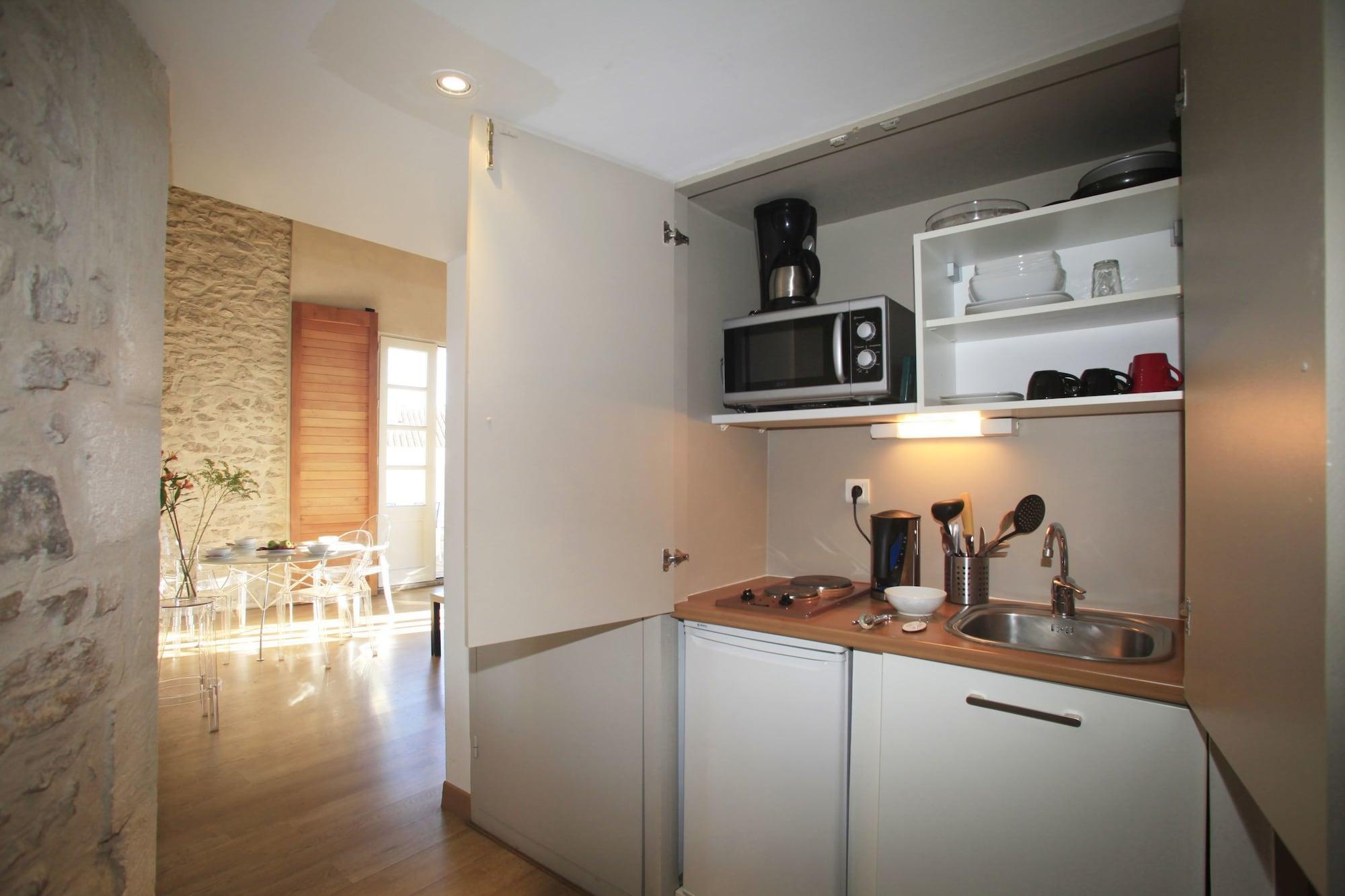 Odalys Le Cheval Blanc Apartahotel Nimes