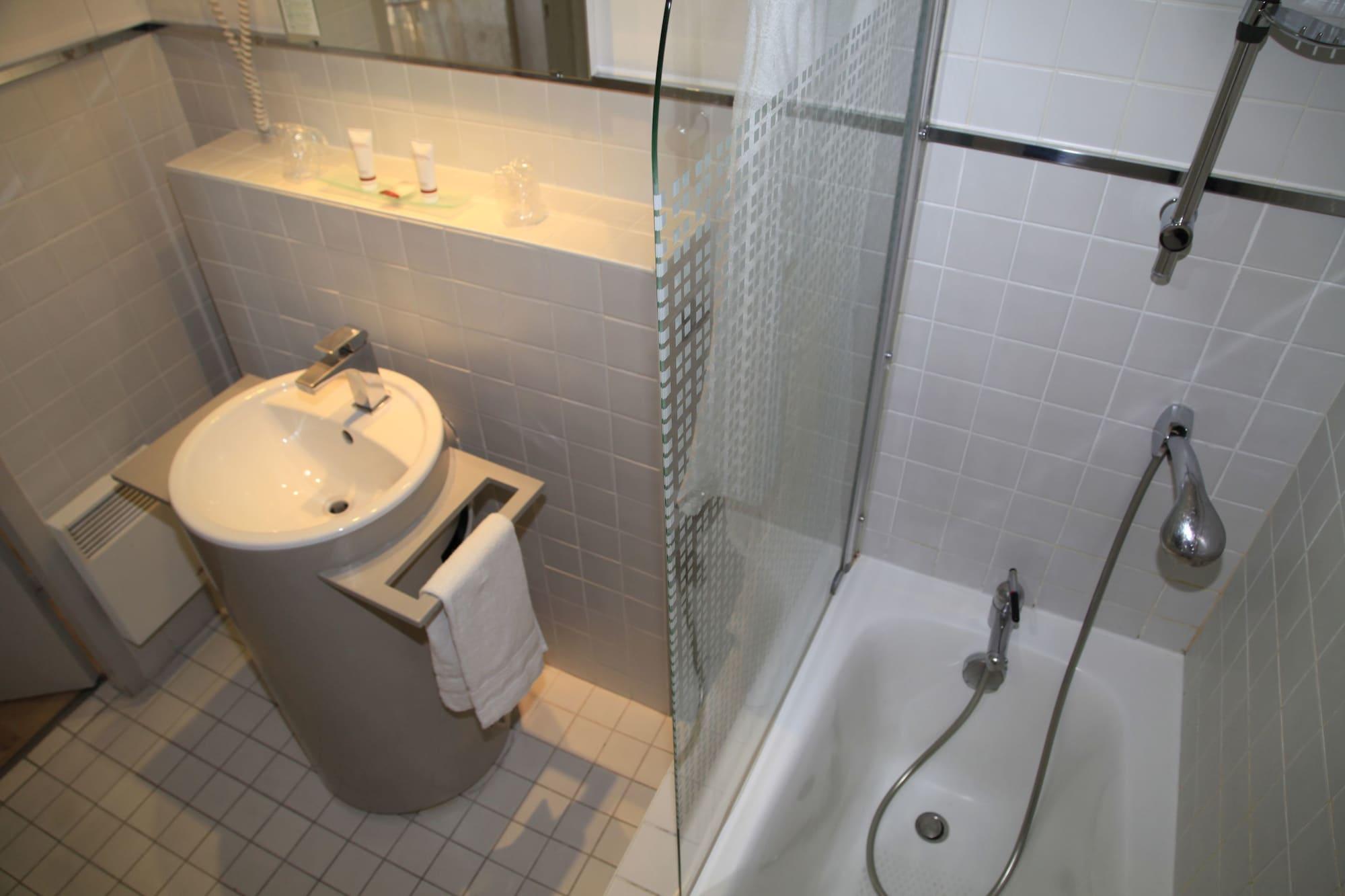 Odalys Le Cheval Blanc Apartahotel Nimes