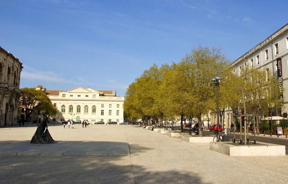 Odalys Le Cheval Blanc Apartahotel Nimes